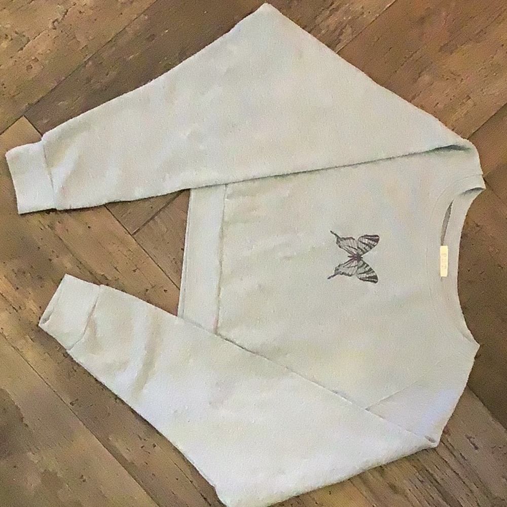 Gray cropped butterfly sweater